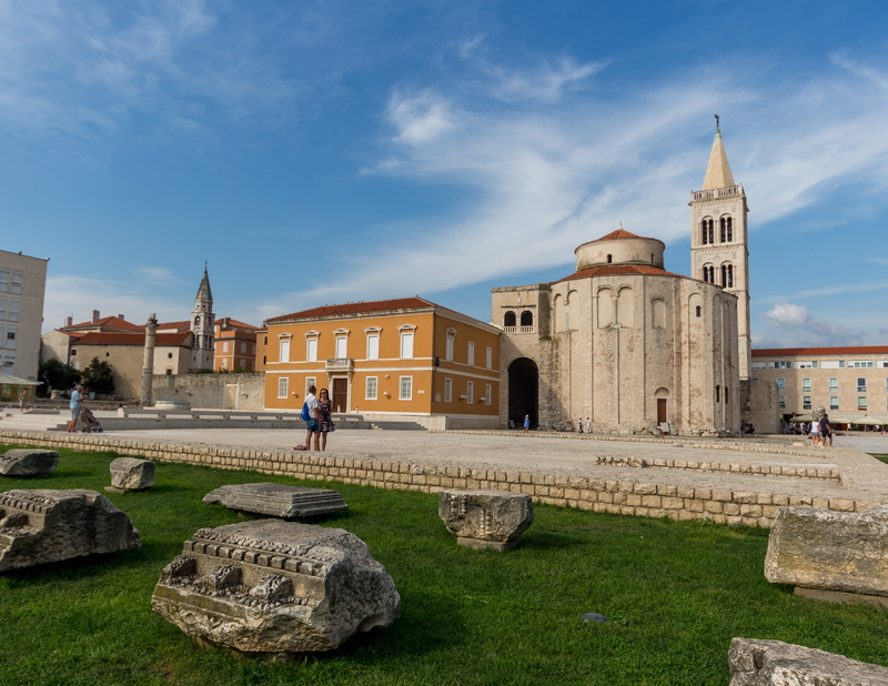 built structure, history, incidental people, zadar, the past, building exterior, spirituality, outdoors, travel destinations, belief, place of worship