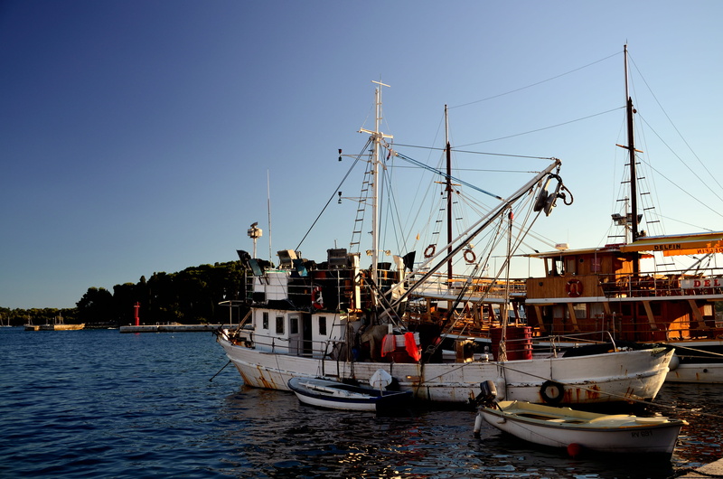 bluesky, nautical vessel, seaside, built structure, pole, fishing, no people, sailboat, mode of transportation, croatia, rost, architecture, sky, port