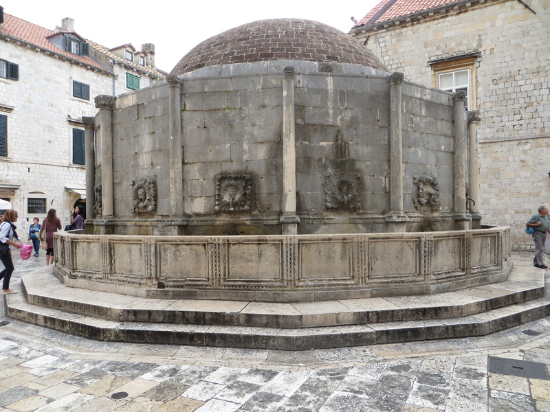 outdoors, walled city, lifestyles, place of worship, building exterior, travel, the past, dubrovnik, men, belief, real people, travel destinations, croatia