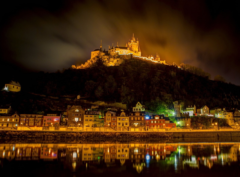 Lights, cloud - sky, building exterior, Travel, building, City, illuminated, architecture, spirituality, Castle, travel destinations, sky, religion, stan