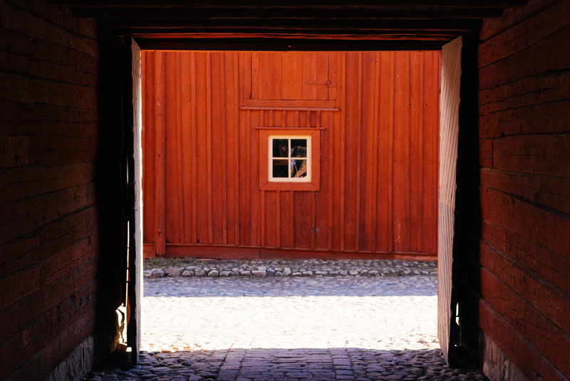 4K, red wall, safety, entrance, window, door, linköping, outdoors, house, old town, security, countryside, sunny, wooden building, sunlight, barn, wall - building feature