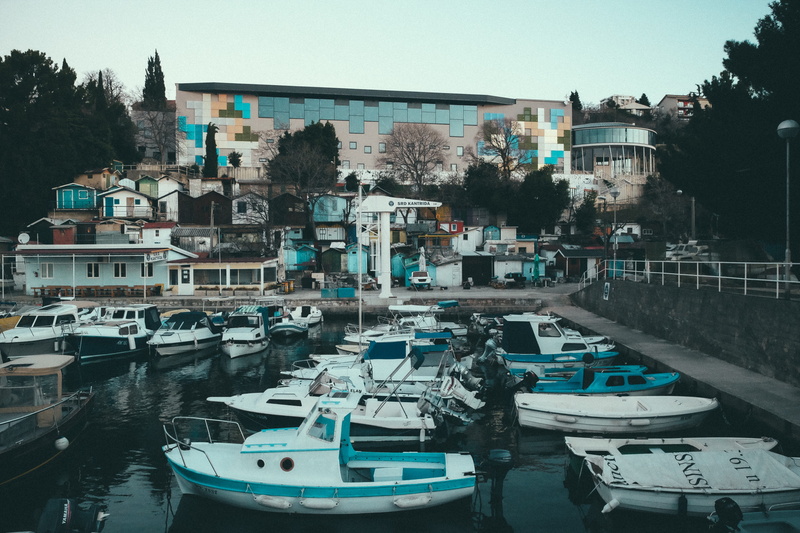 mode of transportation, water, building, mediterranean, residential district, building exterior, nautical vessel, fishers, luxury, yacht, fisher, pier