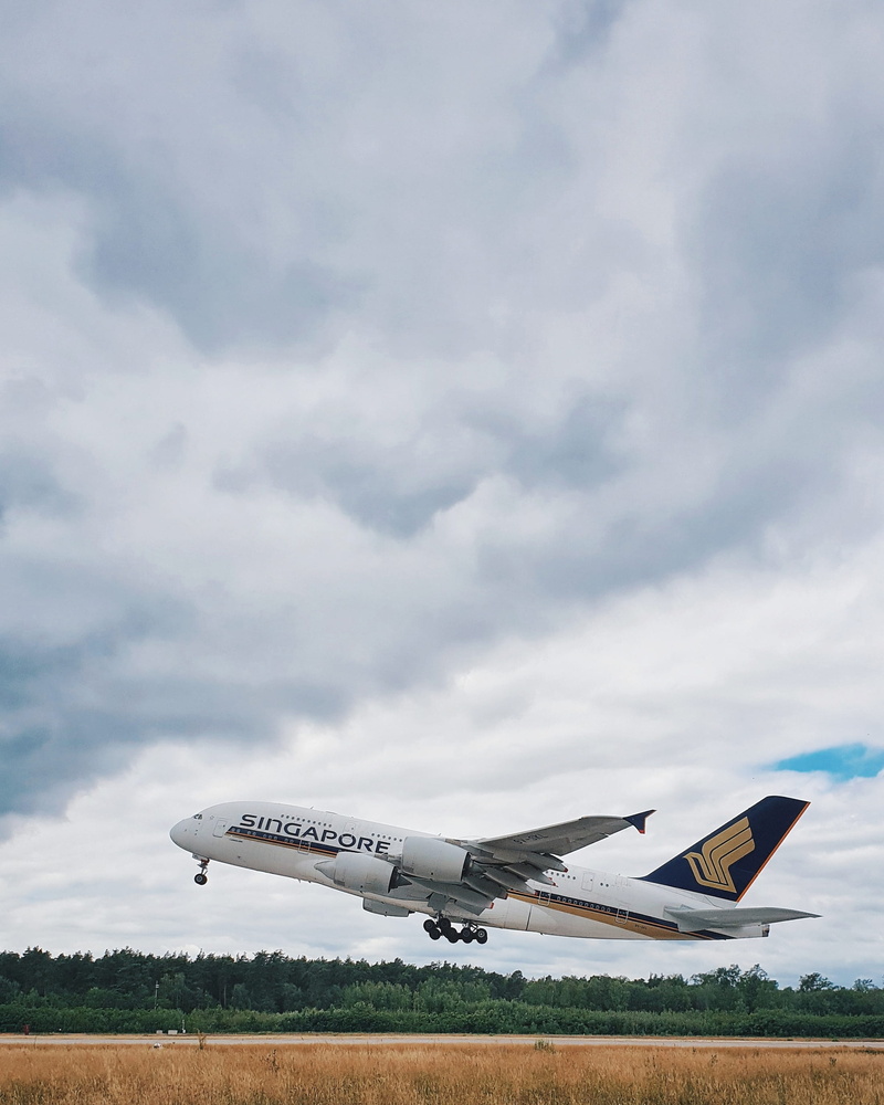 cloud - sky, 2K, day, plane, air vehicle, public transportation, travel, e42, clouds, singapore airlines, transportation, sky, frankfurt am main, land