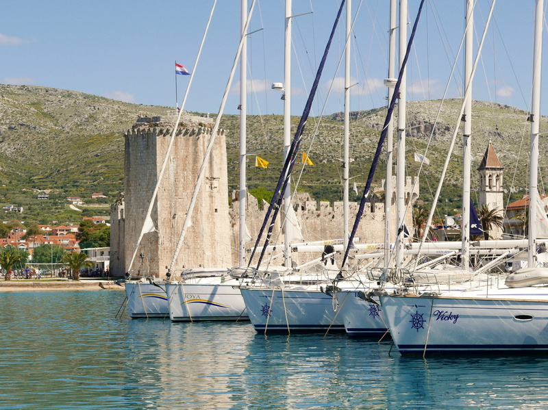 mode of transportation, no people, built structure, pole, day, sailing boat, sea, mast, transportation, nautical vessel, moored, architecture, 4K, trogir