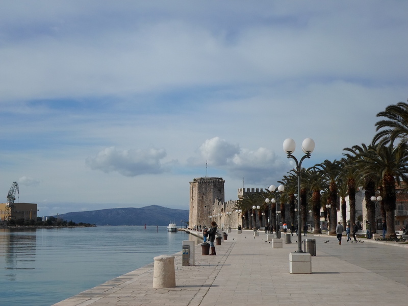 nature, building exterior, outdoors, promenade, 4K, trogir, plant, building, city, croatia, built structure, cloud - sky, architecture, sky, tourism, water