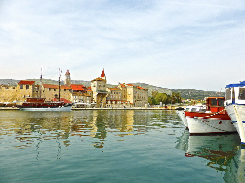 building exterior, no people, moored, transportation, aqua, boats, sky, outdoors, day, nautical vessel, liquid, reflections, croatia, river, seaside, mode of transportation