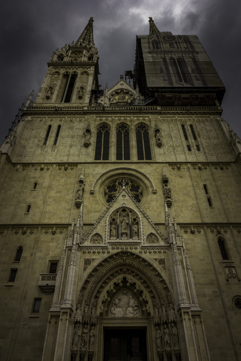 cathedral, ornate, 5K, building, sky, built structure, courthouse, religion, church, croatia, the past, place of worship, zagreb, building exterior, belief