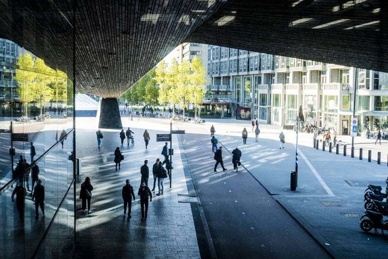 street, city life, nature, airport terminal, 5K, city, built structure, walking, wall, building exterior, real people, shadow, people, architectural column