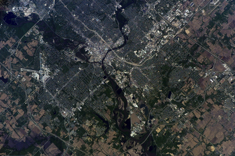 full frame, Satellite Image, high angle view, building exterior, satellite, day, backgrounds, plant, Des Moines, textured, city, topography, des, Iowa
