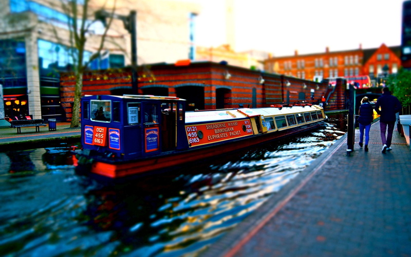 Birmingham, art, 2K, space, filter, x, tilt, boat, planets, Canal, UK, 2560x1600 px, Tilt Shift, shift, px, hd, City