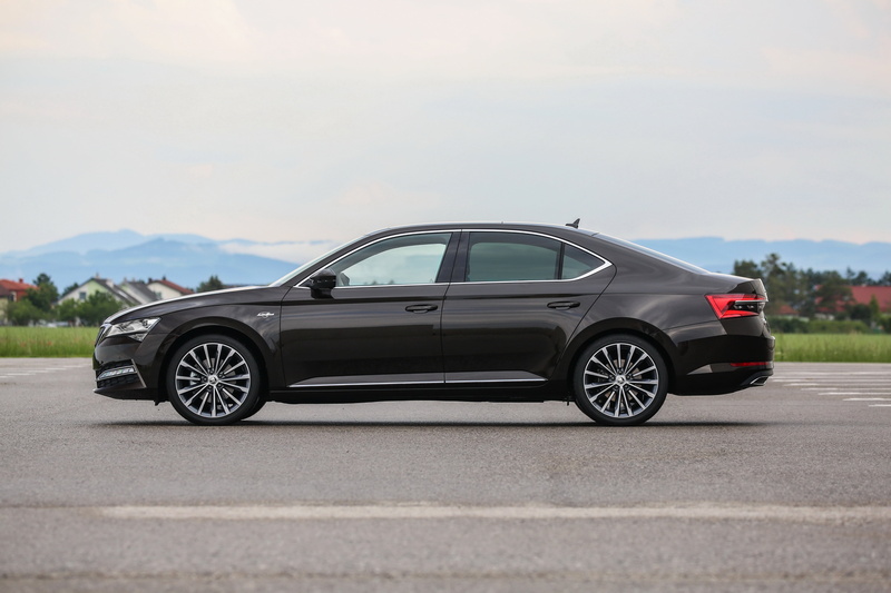Vehicle, Black Car, Car, Compact Car, Škoda Superb, 5K, Skoda, Škoda