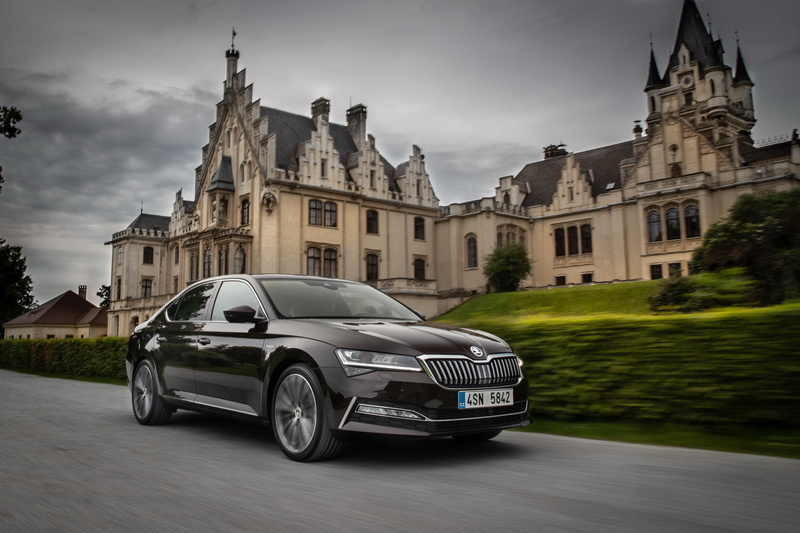 Škoda, Skoda, 4K, Car, Vehicle, Silver Car, Škoda Superb
