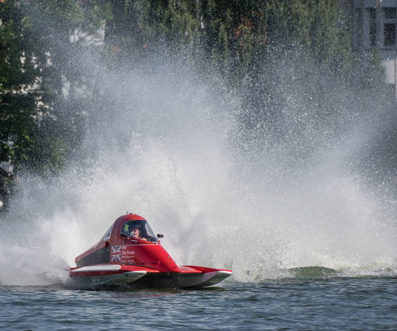powerboat, speed, waterfront, motion, racing boat, splashing, sport, water sports, competition, grünau, motor racing boat, on the move, blurred motion