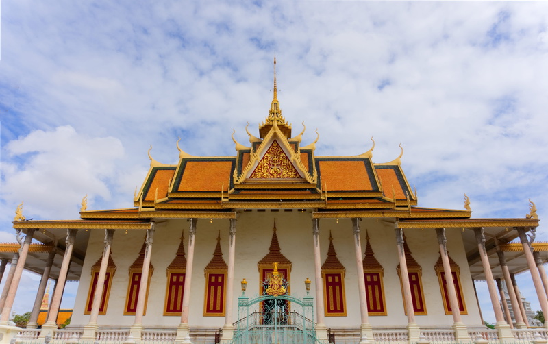 beauty, building exterior, phnom penh, no people, ornate, blue, religion, cloud - sky, travel, 5K, gold, place of worship, sky, history, nature, gold colored