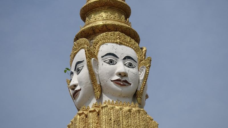 queen - royal person, belief, gold, human representation, representation, ornate, no people, outdoors, creativity, spirituality, sculpture, gold colored