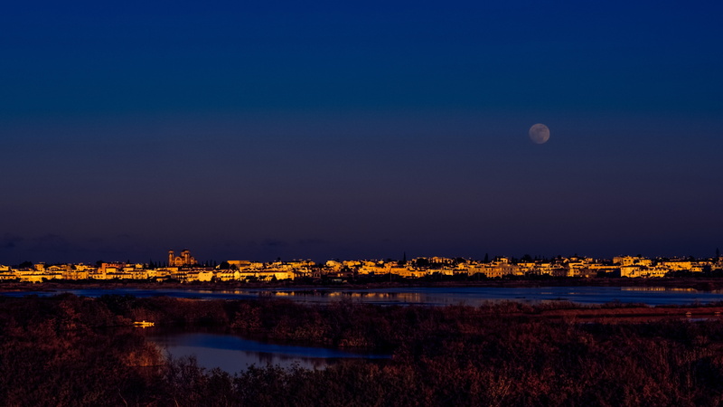 full moon, outdoors, cityscape, dusk, tranquil scene, architecture, astronomy, paralimni, city, moon rising, landscape, dark, nature, built structure, illuminated