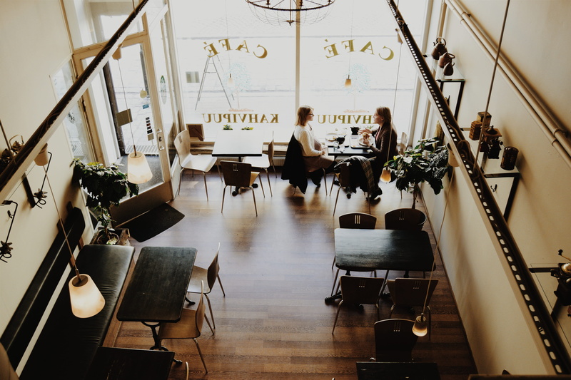 text, men, photography, seat, person, coffee shop, fellowship, city, coffee, bar, real people, flooring, coulple, people, conversation, day, café, modern