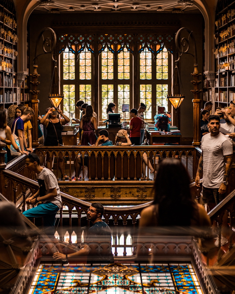shelf, history, college, book, cultures, religion, indoors, men, hogwart, editorial, porto, europe, tourist, praying, light, famous Place, stained glass