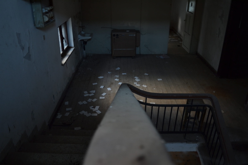 4K, spooky, wall, stair, papers, steps and staircases, architecture, floor, abandoned, old home, day, painted, haunted, closeup, bannister, interior, no people