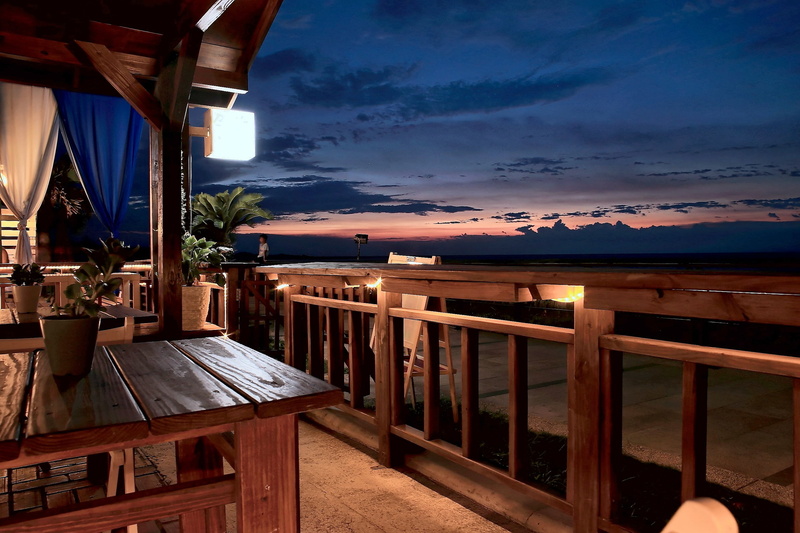 balustrade, no people, sky, swimming pool, scenic, house, building exterior, square, 2K, beach house, balcony, dusk, water, photo, built structure, cloud - sky