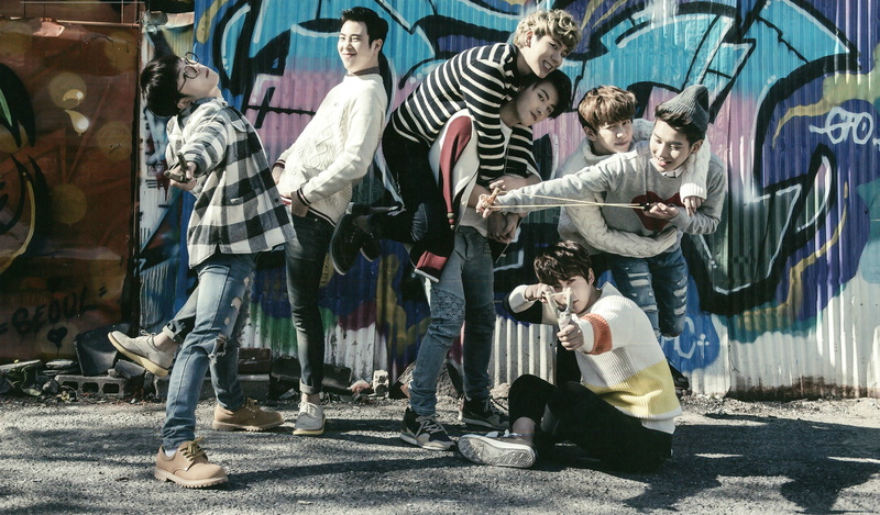 dancing, Korean, boy bands, day, architecture, men, 2K, casual clothing, Jaehyo, lifestyles, U-Kwon, young adult, striped, Park Kyung, B-Bomb, Zico, city