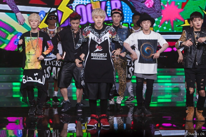 fun, people, Blockb, women, occupation, U-Kwon, men, adult, Jaehyo, emotion, young adult, leisure activity, full length, band, pop, multi colored, B-Bomb