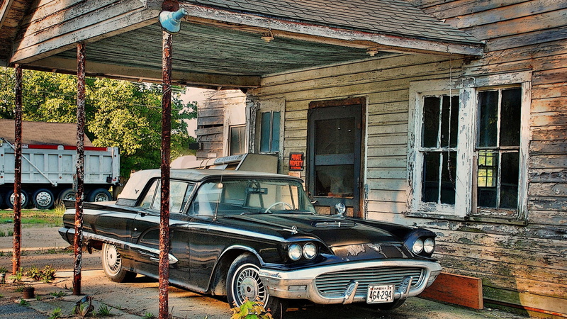 day, garage, house, structure, retro styled, no people, outdoors, home, old, residential, roof, building exterior, ruined, mode of transportation, vintage car