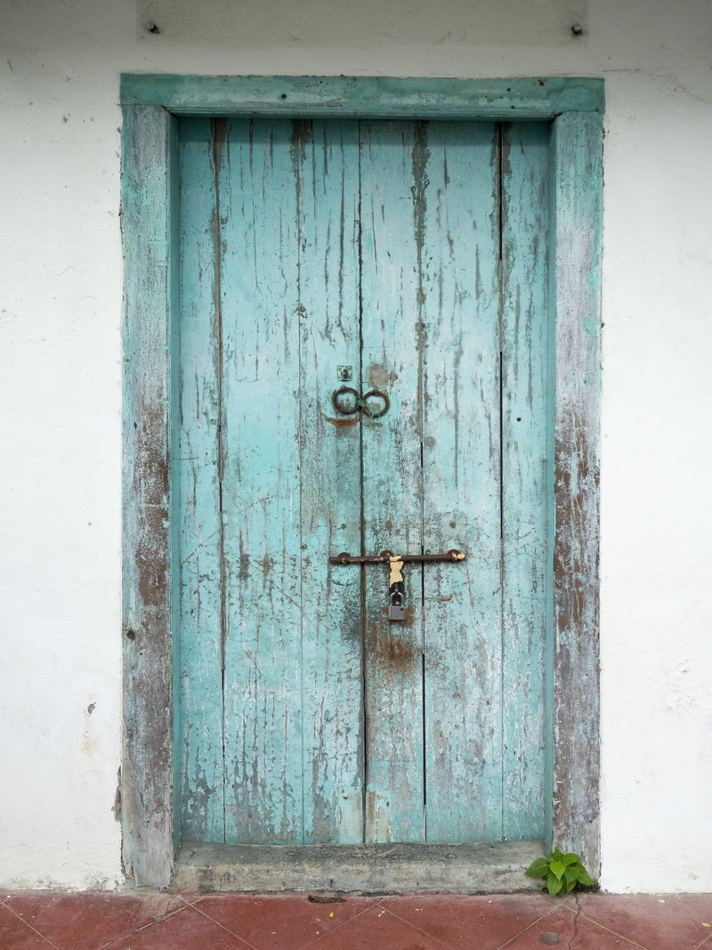 protection, 4K, safety, building, wood, weathered, old, building exterior, wall - building feature, entrance, vibrant, closed, vintage, day, built structure