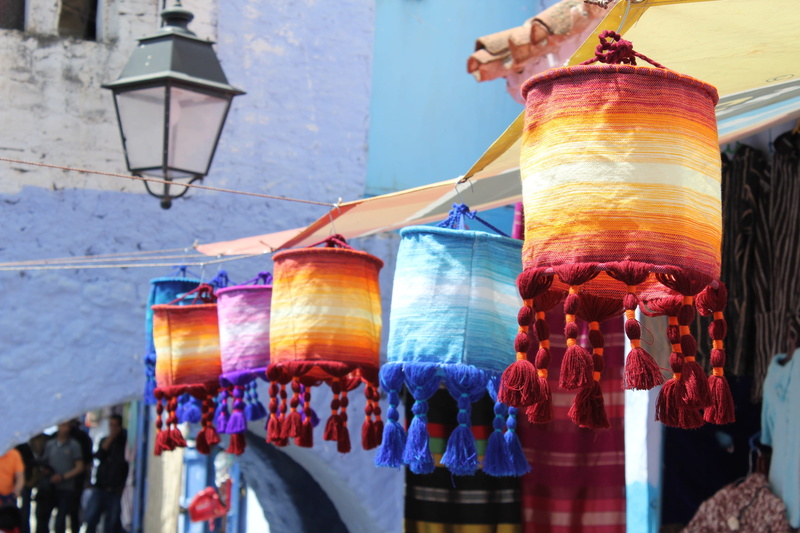 sunlight, Crafts, nature, street, street light, multi colored, 2K, Morocco, outdoors, textile, choice, day, close-up, electric lamp, building exterior