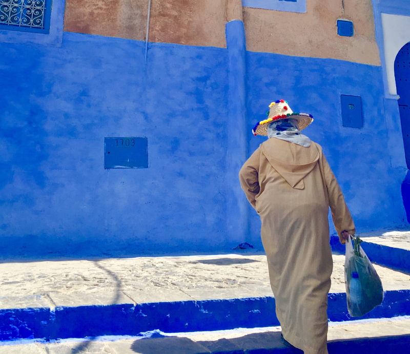 morocco, built structure, sunlight, building exterior, day, wall - building feature, full length, chefchaouen, 2K, shadow, standing, outdoors, real people