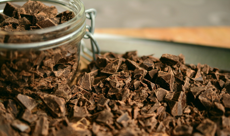 close, tea - hot drink, cut, chopped chocolate, chocolate pieces, indoors, container, airtight, nature, breakfast, tea leaves, tea, dried food, shaving