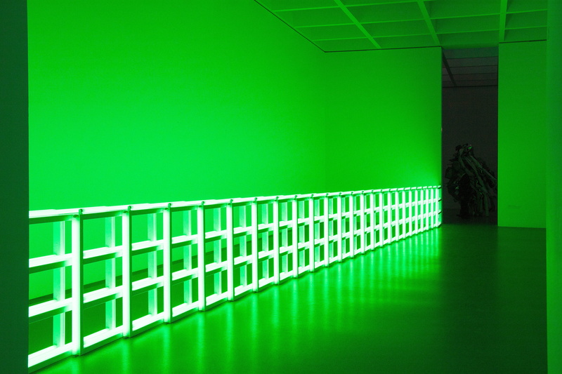 flooring, building, neon, 4K, indoors, wall - building feature, copy space, new york, empty, art, artists, art gallery, illuminated, dan flavin, in a row