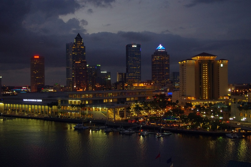 beside, office building exterior, building, skyline, architecture, body, sky, tampa, tampa bay, water, financial district, urban skyline, 1080P, city