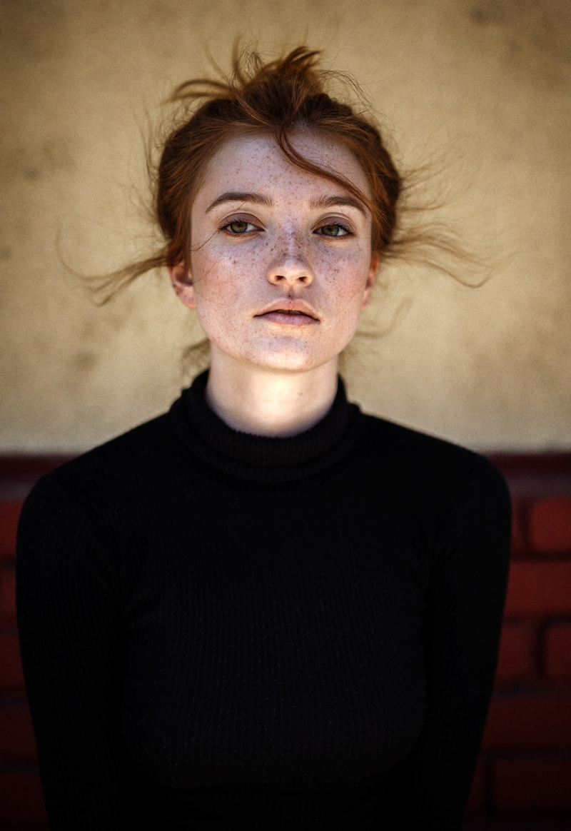 waist up, hair, hairstyle, young adult, sweater, contemplation, freckle, depression - sadness, one person, emotion, 1080P, women, Hannah Rose Masi, redhead