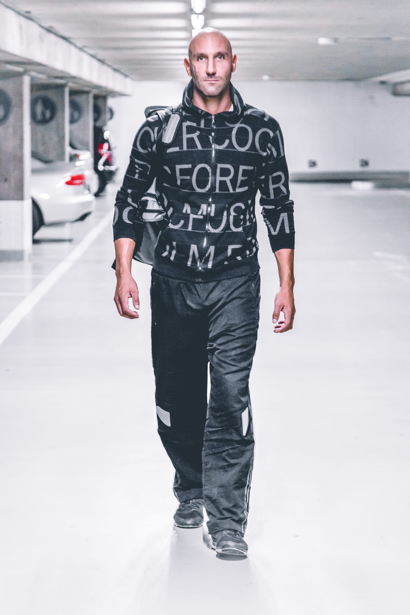 man, casual clothing, casual, front view, young adult, pose, cars, walking, person, fashion, contemporary, day, leisure activity, fine-looking, young, urban