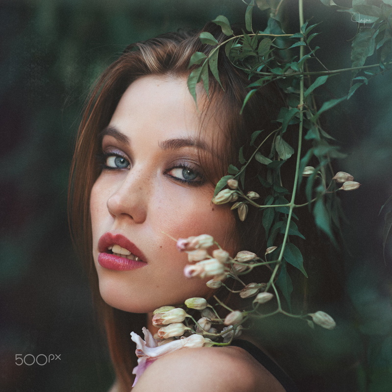 nature, brunette, eyeshadow, open mouth, lipstick, freckles, eyeliner, makeup, blue eyes, 1080P, Javier Jayma, looking at viewer, women, portrait, Ekaterina Rothko