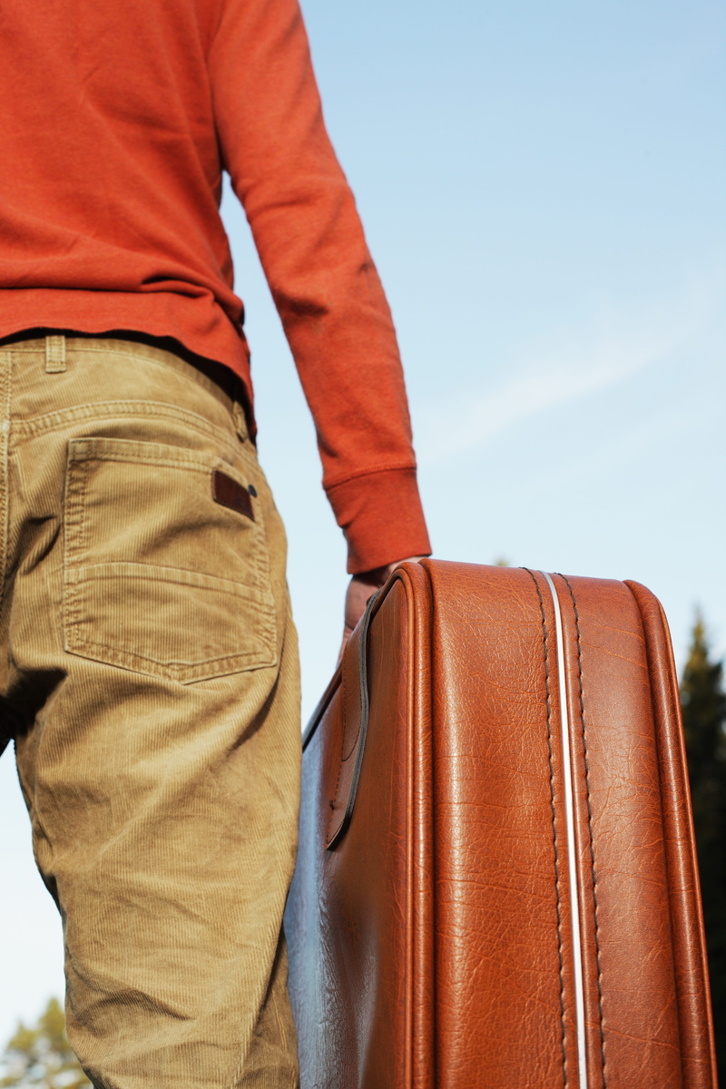 bag, vacations, man, sky, midsection, casual clothing, worried, loneliness, funny, uncertain, brown, leather, abandoned, separation, leisure activity, 5K