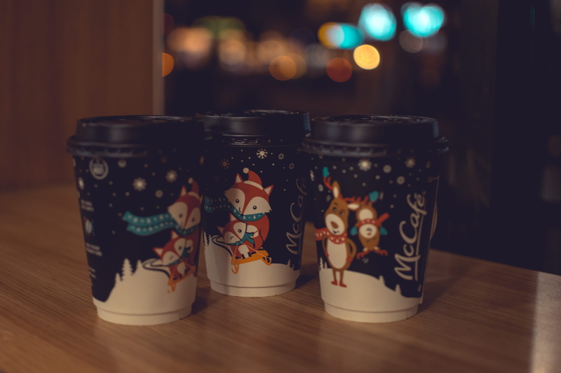 coffee, illuminated, fox, choice, drink, variation, close, christmass, representation, still life, table, creativity, mcdonalds, christmas light, animal