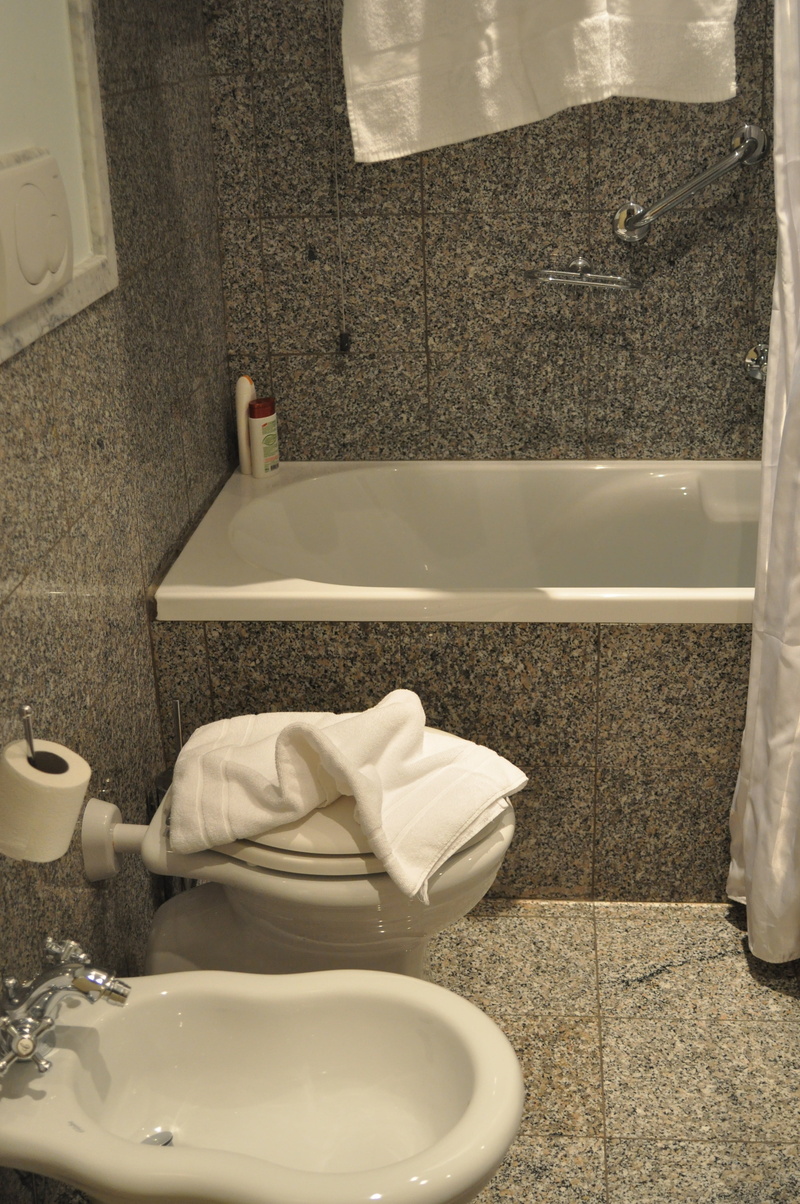 towel, hygiene, high angle view, tile, 4K, domestic bathroom, home, toilet bowl, marble bathroom, home interior, lifestyles, household equipment, bad