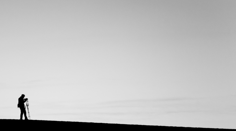 camera, couple - relationship, tripod, day, women, 2K, Black and White, people, bonding, adult, tranquility, United States of America, men, Google, Mesquite Flat Dunes