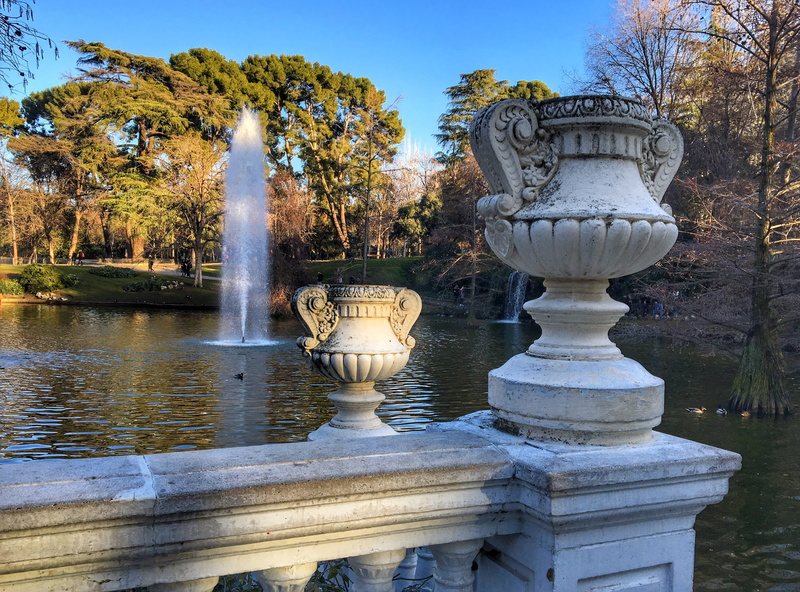 lake, luxury, sky, ornate, art and craft, park, built structure, Water, plant, day, Pond, no people, outdoors, nature, creativity, blue, elegance, Fountain