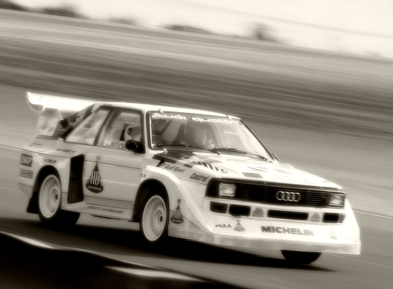 mode of transportation, outdoors, s, day, Rally, road, motion, selective focus, Cars, travel, white, motor vehicle, on the move, public transportation