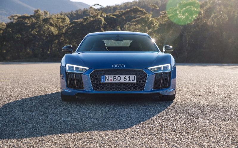 front view, Blue, r8 backgrounds, v10, 4K, audi, Download 3840x2400 audi