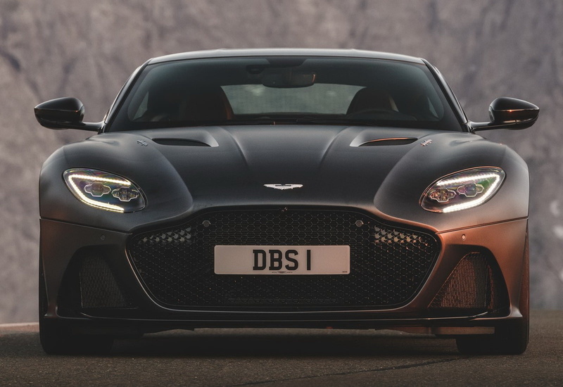 superleggera, focus on foreground, 720P, text, vintage car, wealth, (2019), transportation, headlight, aston, luxury, close-up, mode of transportation