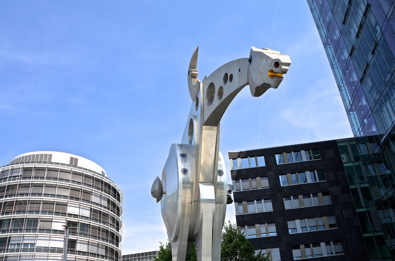 representation, animal representation, built structure, building exterior, cloudy, no people, artifice, low angle view, modern art, architecture, day, sculpture