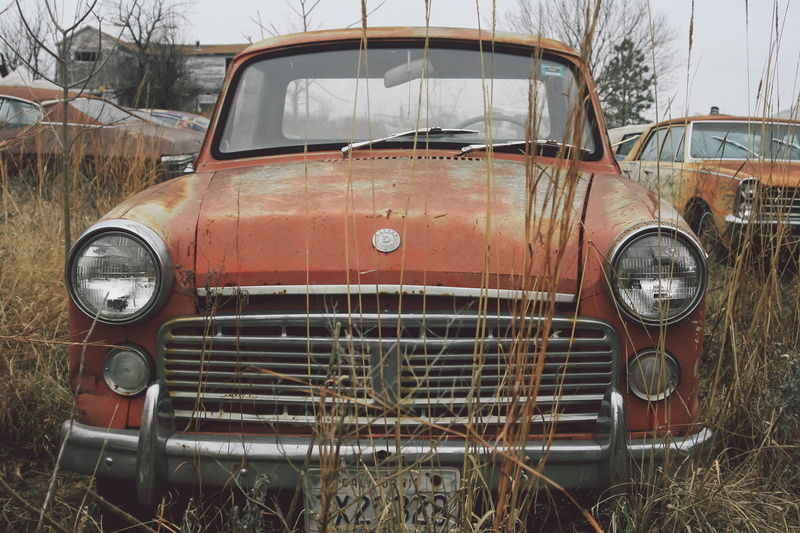 abandoned, run-down, automobile, car, obsolete, no people, rusty truck, mode of transportation, land vehicle, metal, brown, united states, rusty car, headlight