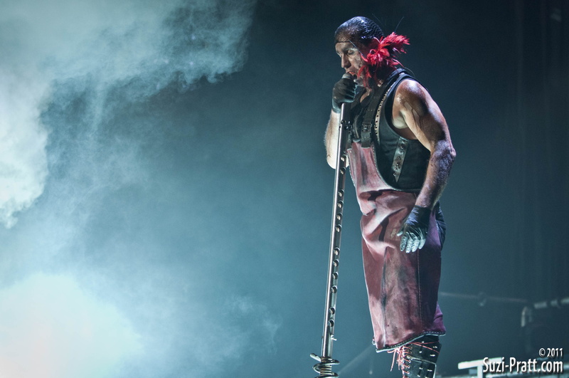 nature, stage, clothing, 4K, activity, adult, men, safety, holding, strength, rammstein, muscular build, one person, protection, architecture, smoke - physical structure