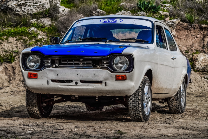 classic car, 5K, car, land vehicle, no people, rally, vehicle, day, stationary, old, retro styled, vintage car, transportation, front view, chrome, metal