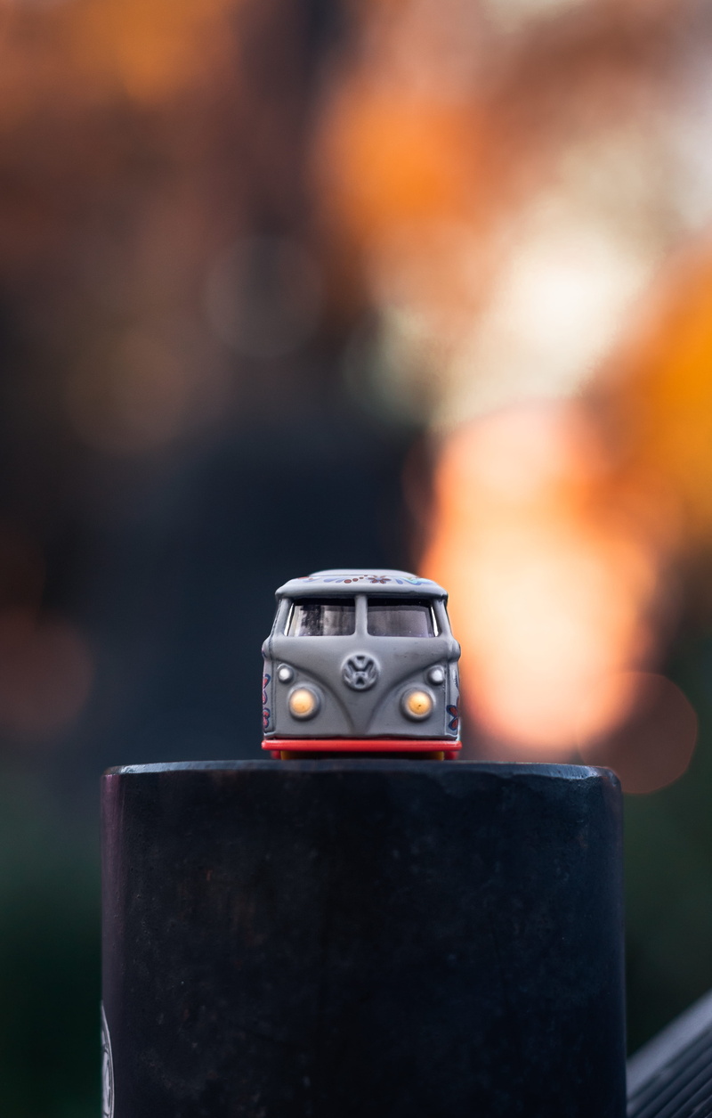 furniture, volkswagen, human, van, burning, black, person, wireless technology, scale, outdoors, stock images, 4K, robot, digital camera, old, day, apparel