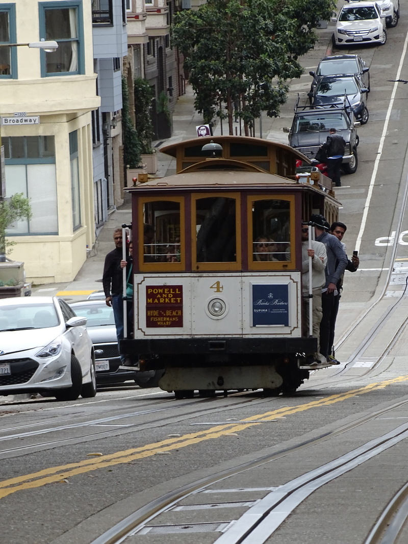 usa, motor vehicle, mode of transportation, 5K, day, urban, francisco, tram, city, tourist, outdoors, city street, track, land vehicle, architecture, cable